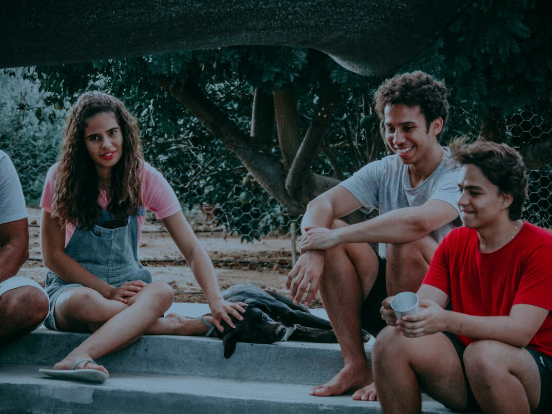 people having deep conversation
